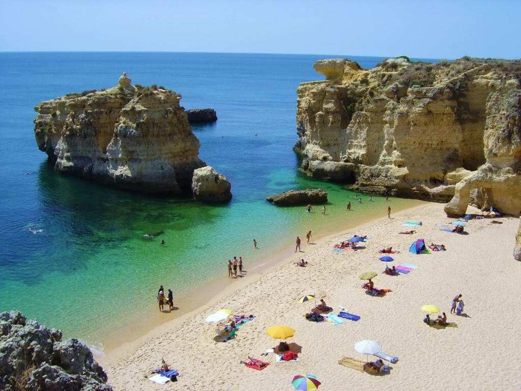 Apartment Coelha Beach - Pool - Free Wi-Fi - Air Con アルブフェイラ エクステリア 写真